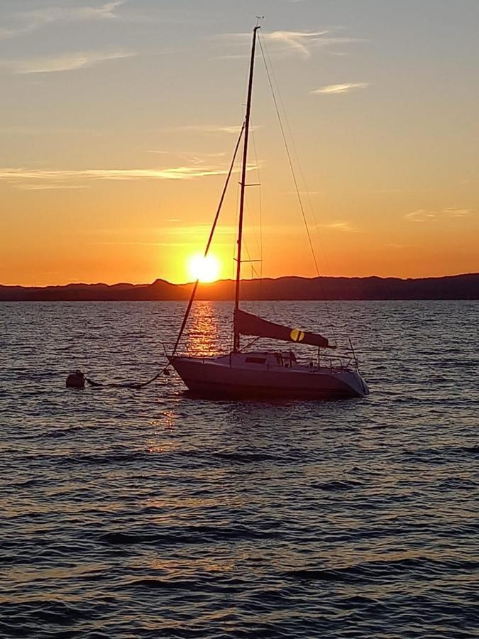 Willa Il Nido Della Civetta Sirmione Zewnętrze zdjęcie